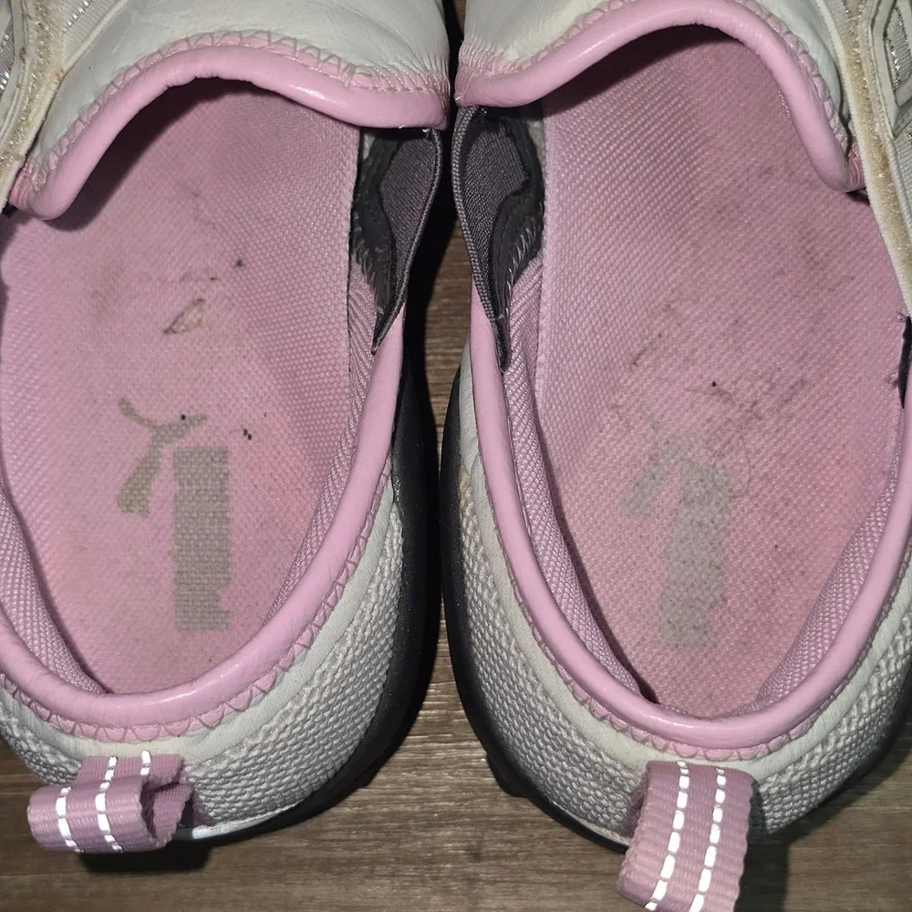 Puma Women Slip On Sneakers Pink White Reflective Y2K 343352-02 Size 9 USW